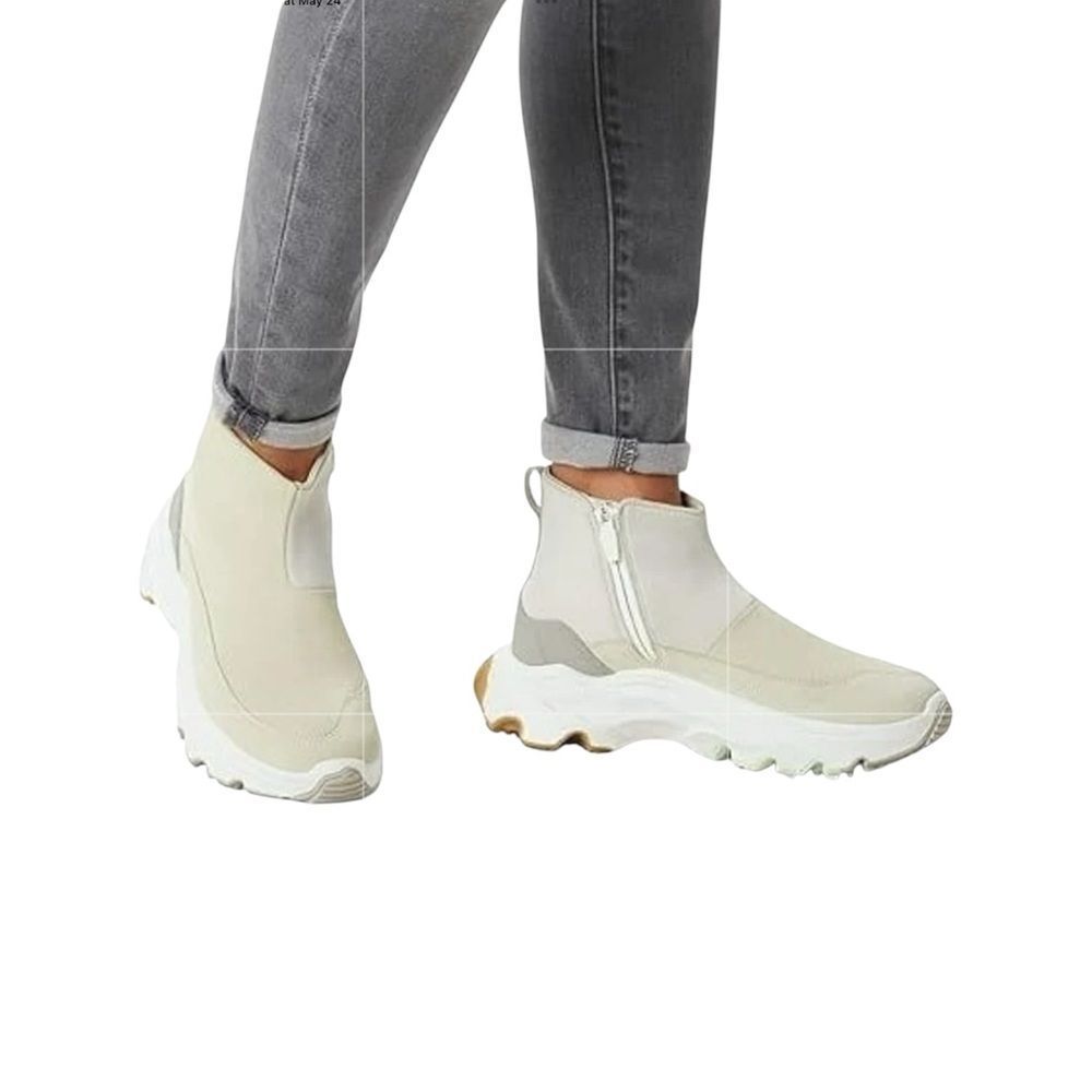 Sorel Women's Cream and White Sneakers